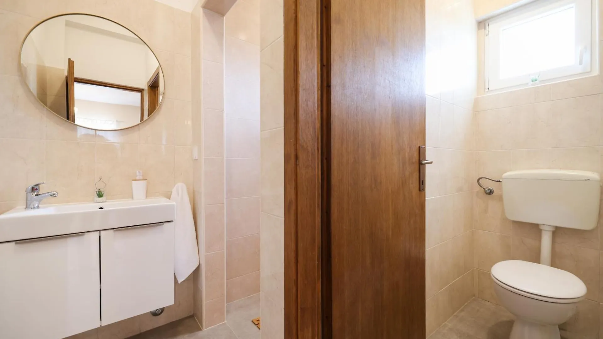 Holiday Home Fabio In Dalmatia With Swimming Pool Banjevci 0*,